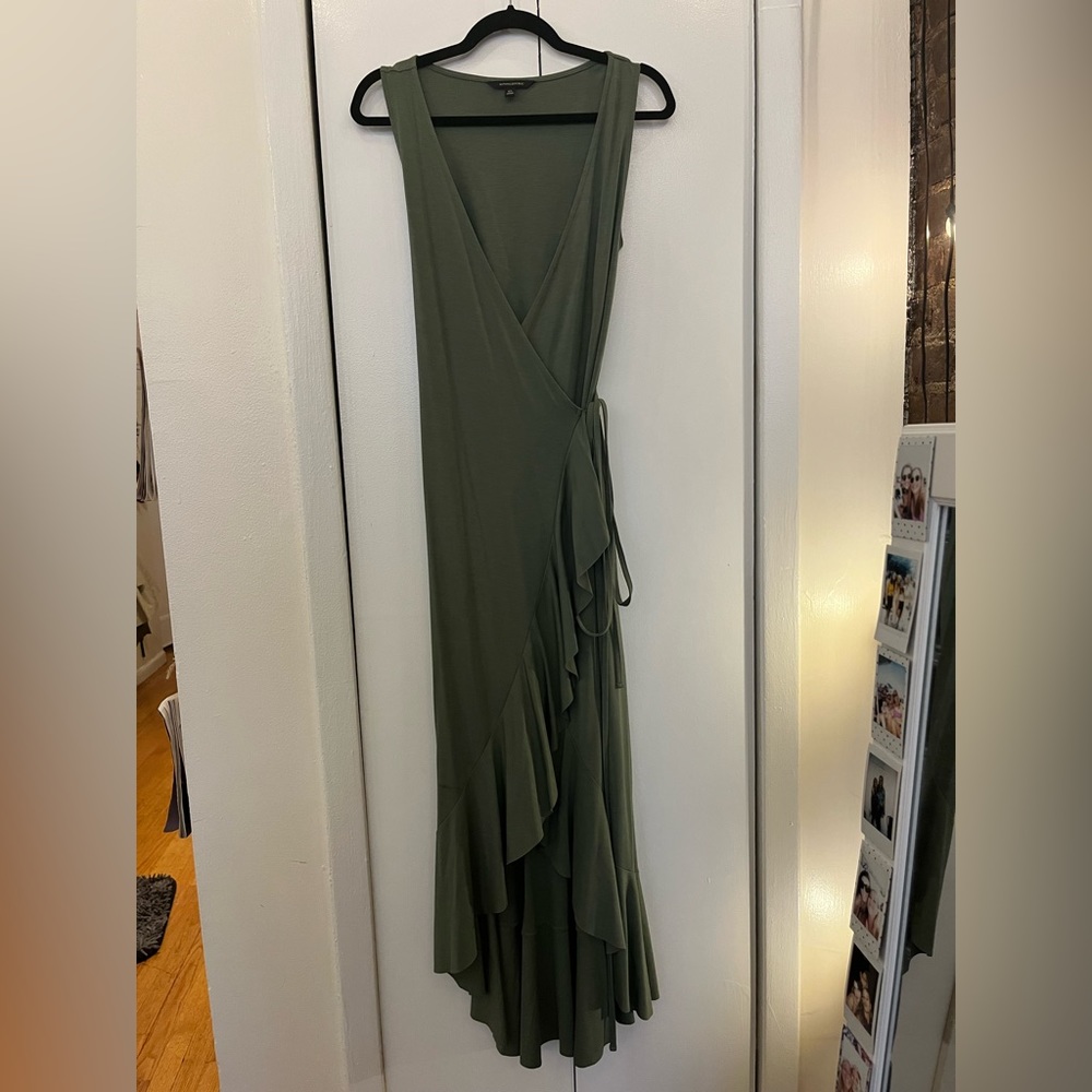 2/$60: Banana republic olive green wrap dress